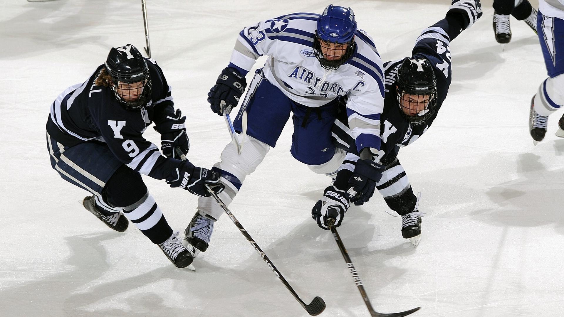 德尔夫专访,尼科成长空间广阔,哈兰德领袖气质获队友盛赞